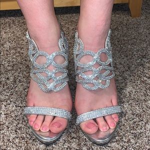 🌟Sparkle Formal Heels🌟